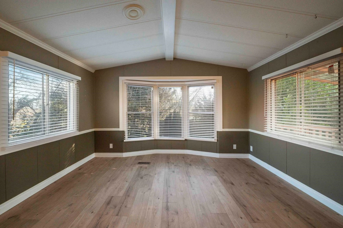 Dining Area Photo of 21 34519 Lougheed Highway, Mission, BC