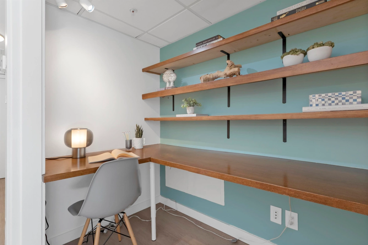 Powder Room Photo of 374 2080 W Broadway, Vancouver, BC