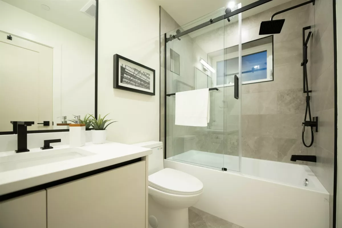 Bedroom 2 Photo of 1 773 E 61st Avenue, Vancouver, BC