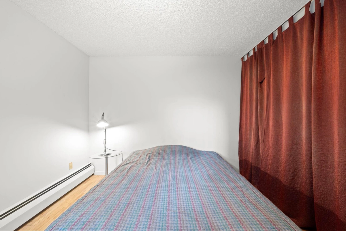 Primary Bathroom Photo of 104 1549 Kitchener Street, Vancouver, BC