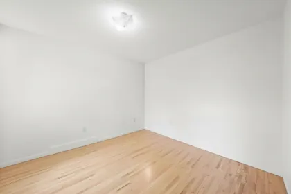 Bedroom 3 Photo of 104 1549 Kitchener Street, Vancouver, BC