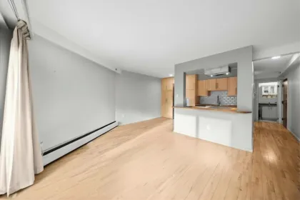 104 1549 Kitchener Street, Vancouver, BC