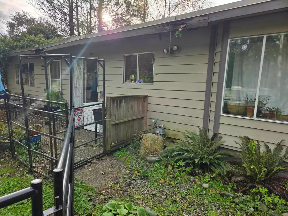 Kitchen Photo of 2617 208 Street, Langley, BC