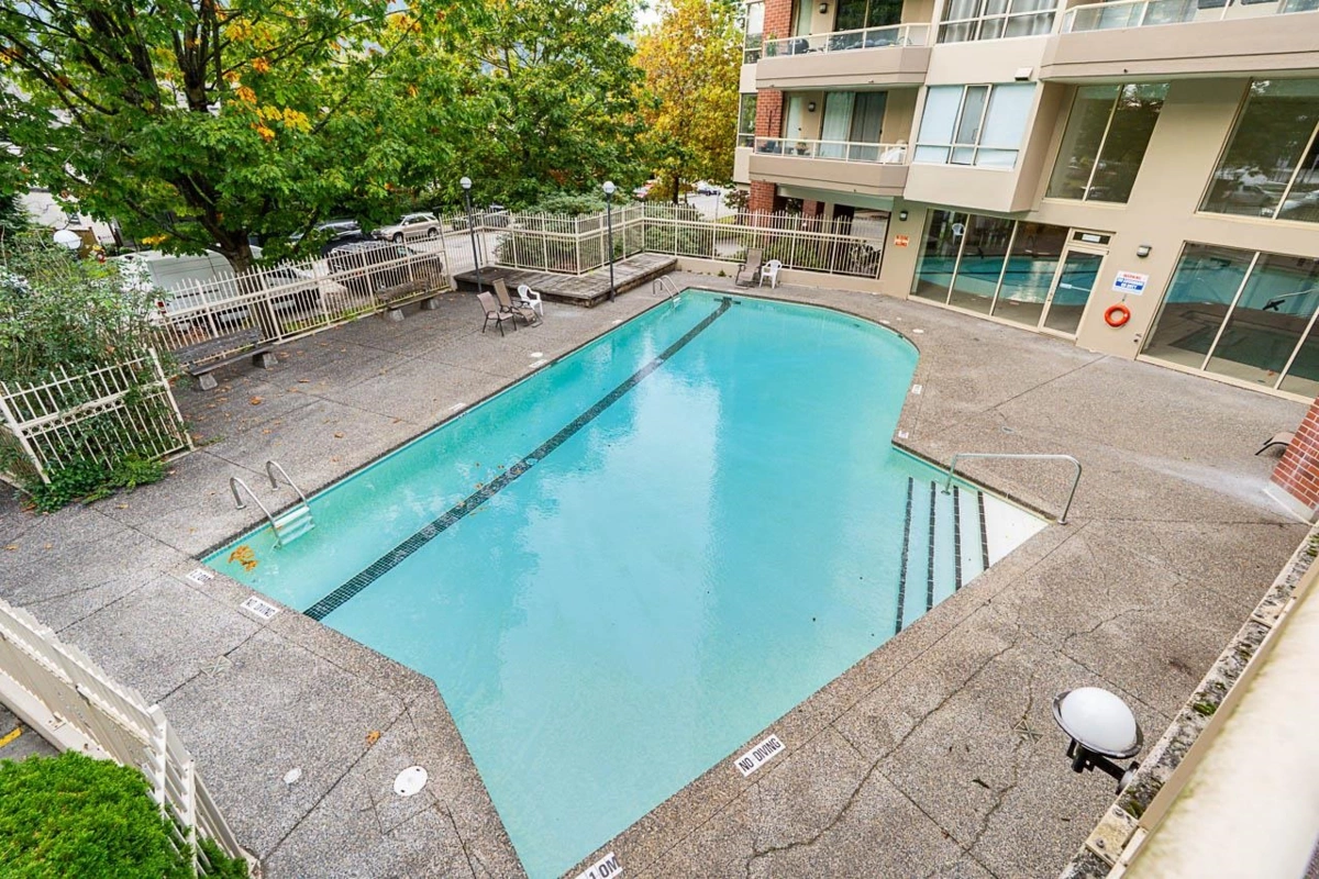 Hot Tub / Spa Photo of 402 728 Farrow Street, Coquitlam, BC