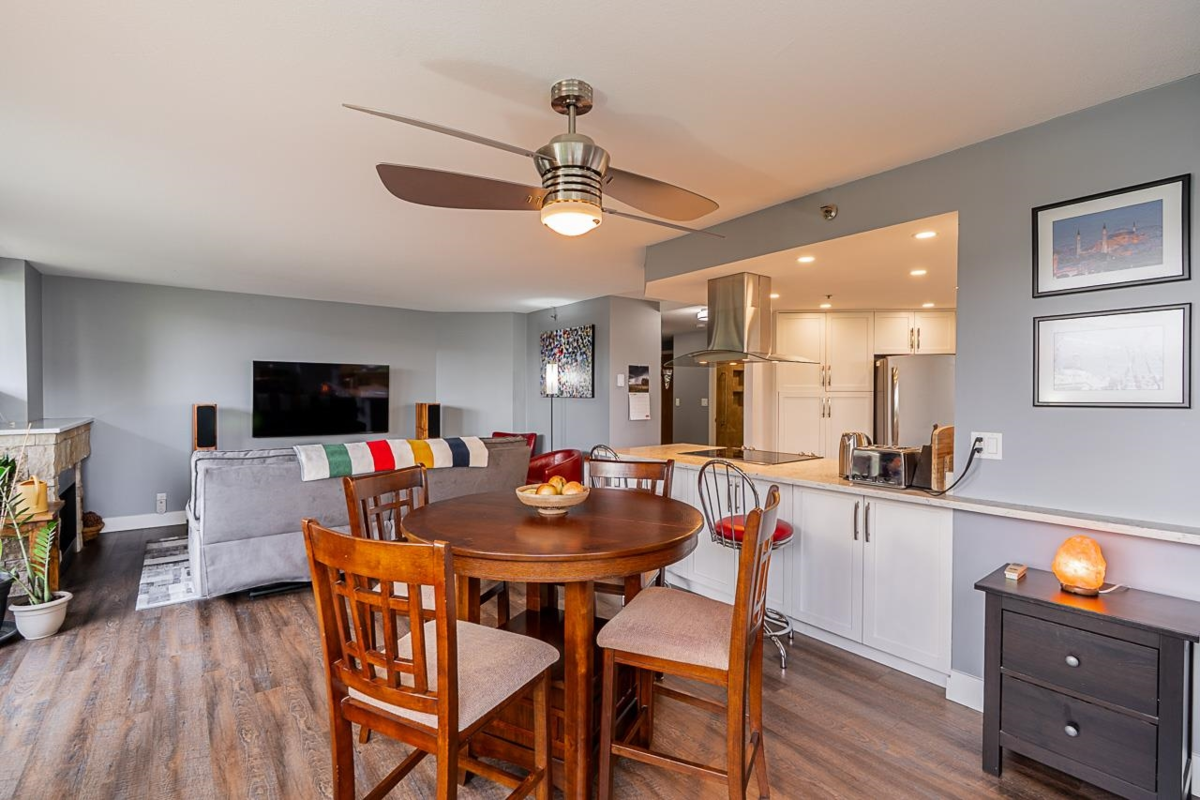 Walk-In Closet Photo of 402 728 Farrow Street, Coquitlam, BC