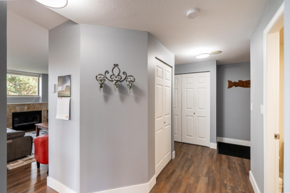 402 728 Farrow Street, Coquitlam, BC, Coquitlam — Apartment/Condo for sale