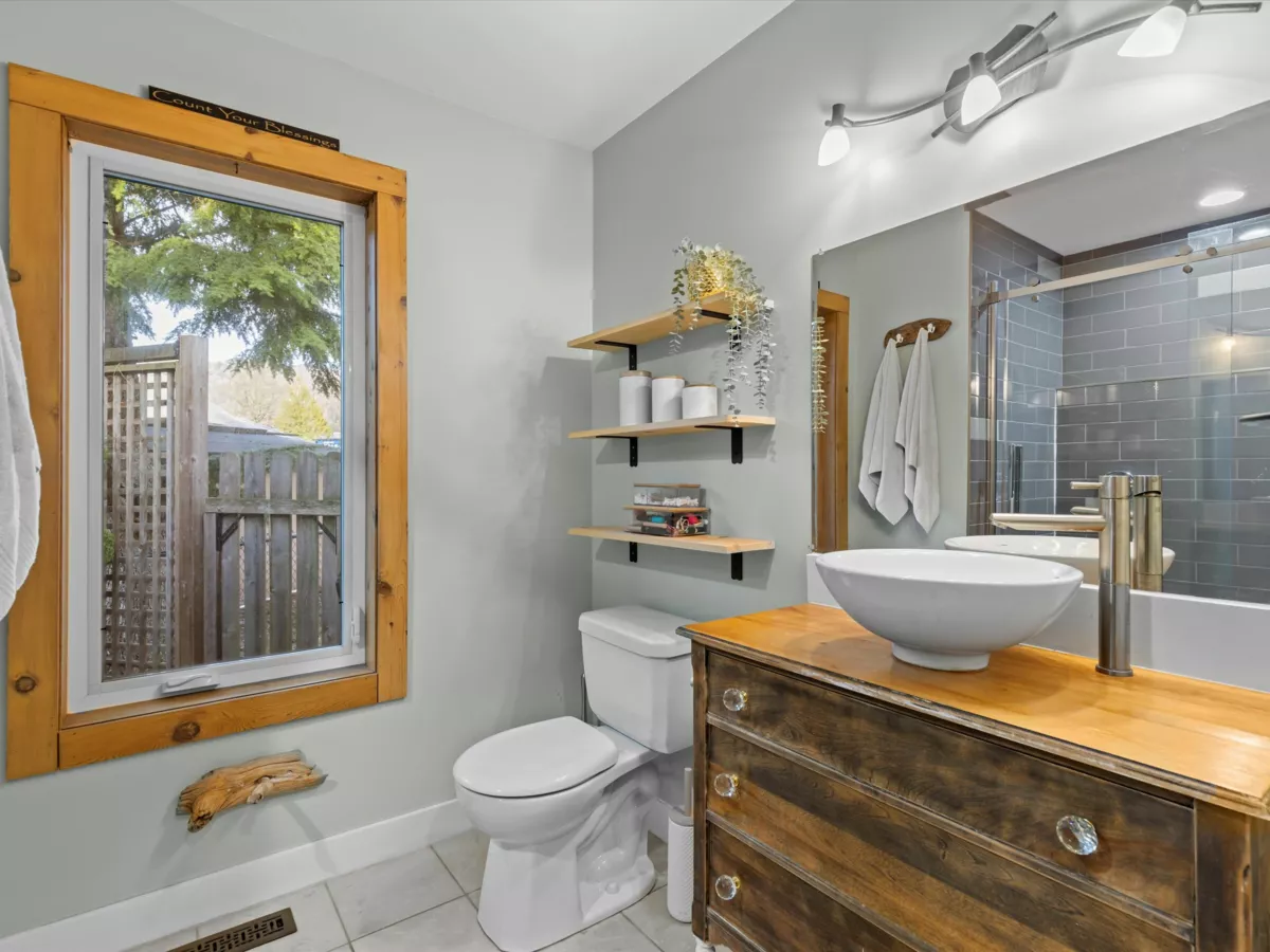 Bedroom 4 Photo of 6909 Fraser Drive, Agassiz, BC