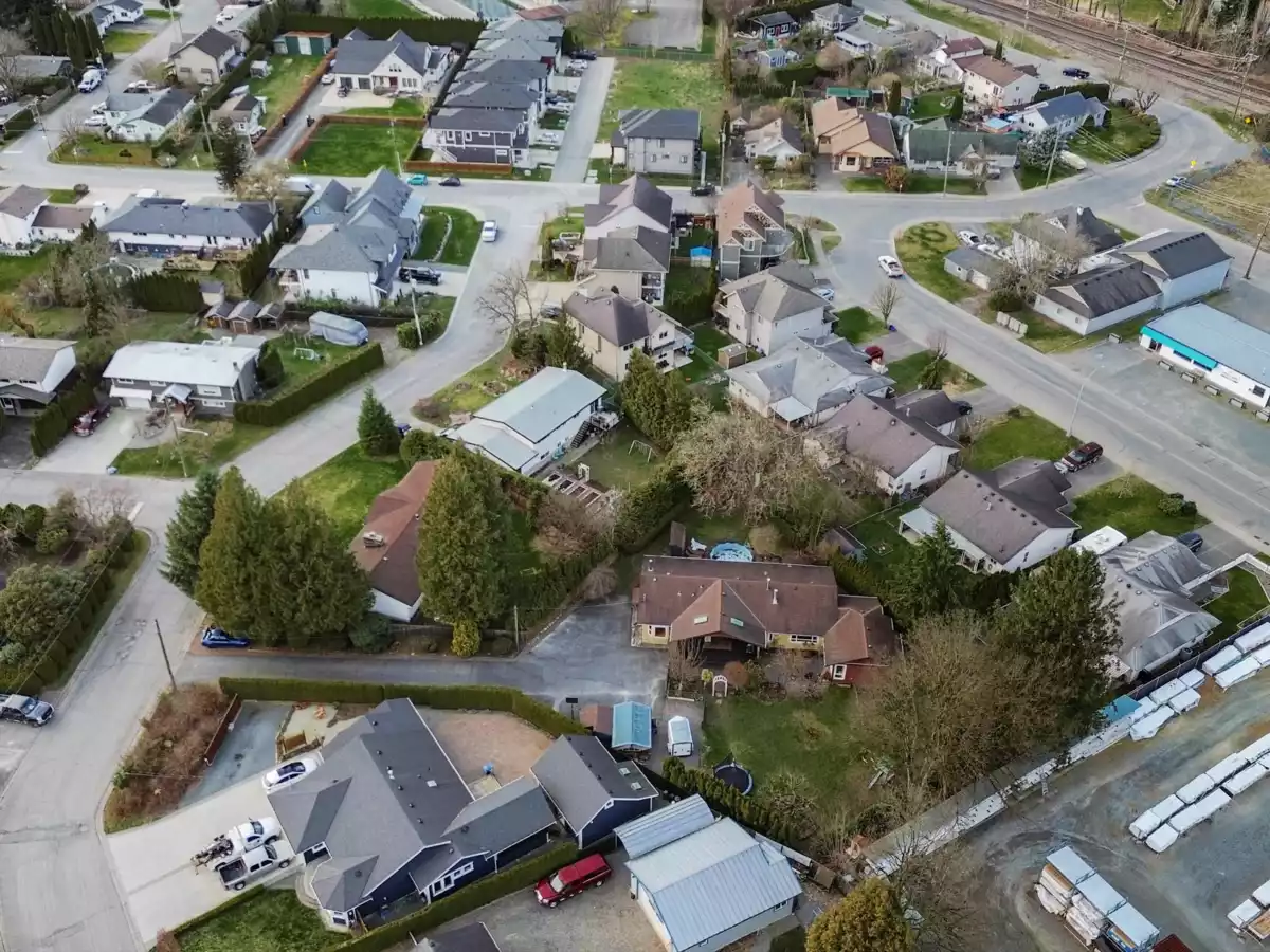 Community Amenities Photo (Clubhouse) of 6909 Fraser Drive, Agassiz, BC