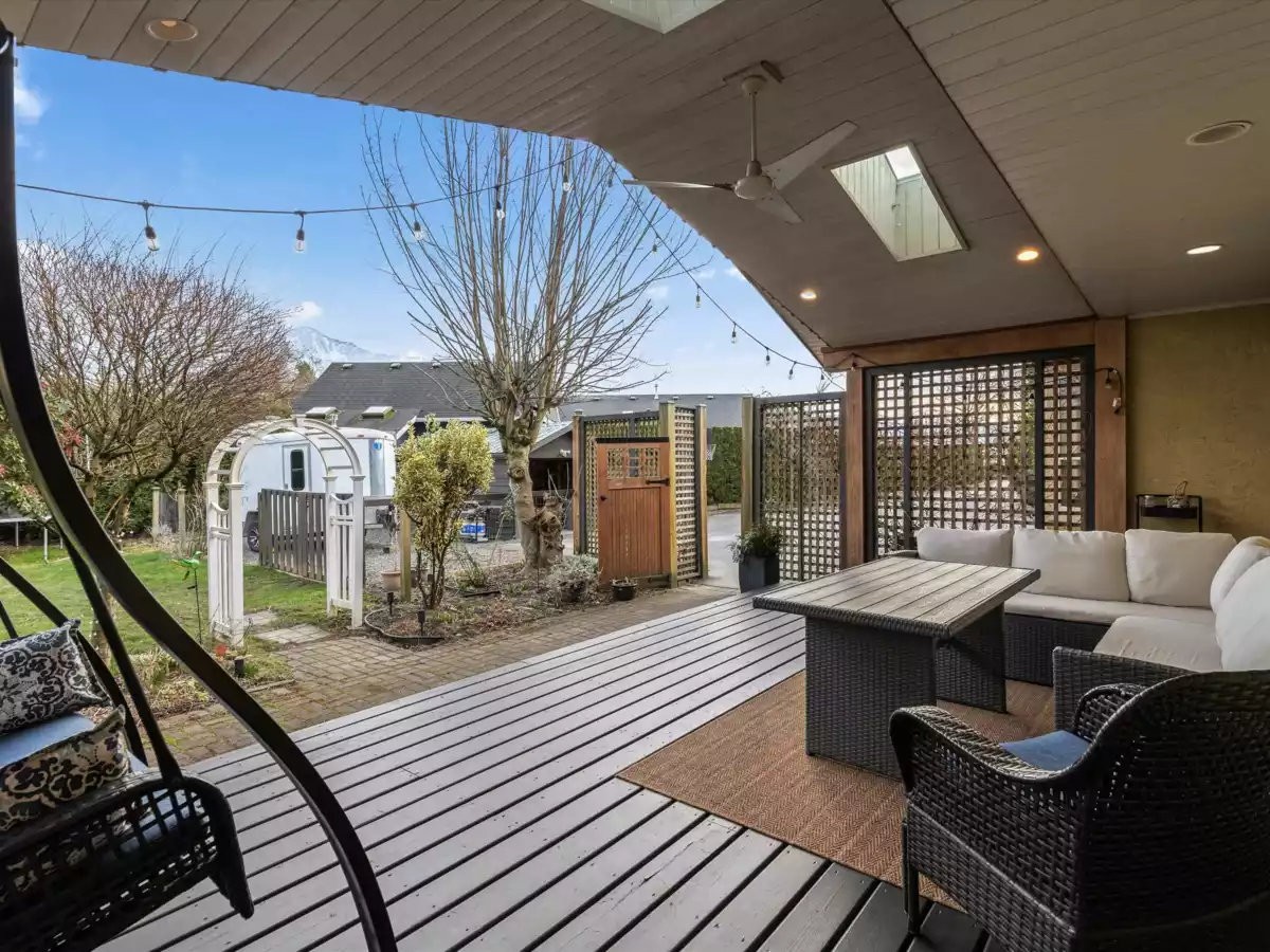 Garden / Landscaping Photo of 6909 Fraser Drive, Agassiz, BC