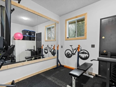 Hallway Photo of 6909 Fraser Drive, Agassiz, BC