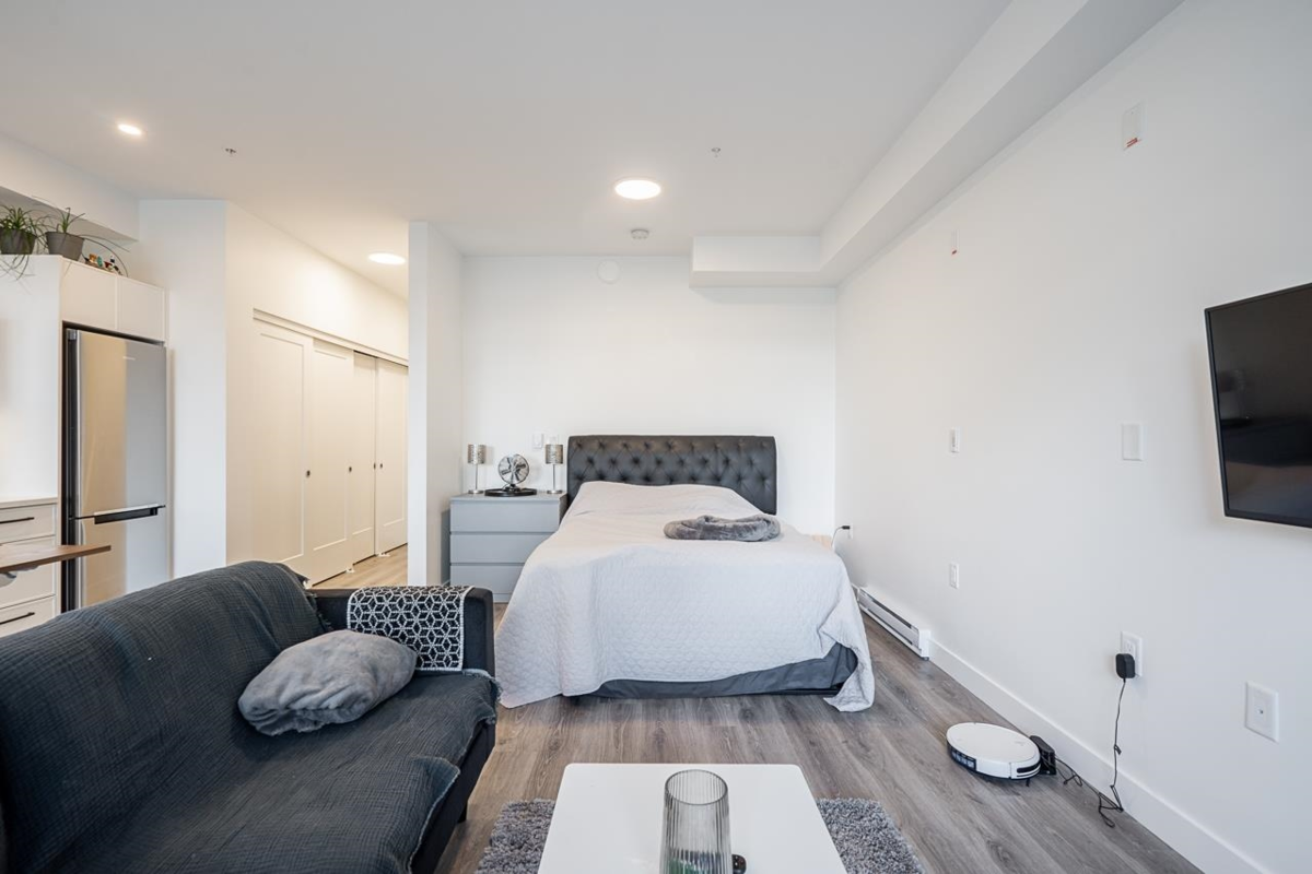 Bedroom 2 Photo of 105 22575 Brown Avenue, Maple Ridge, BC