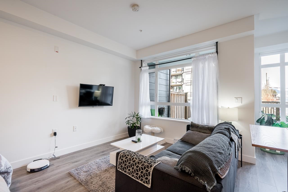 Living Room Photo of 105 22575 Brown Avenue, Maple Ridge, BC