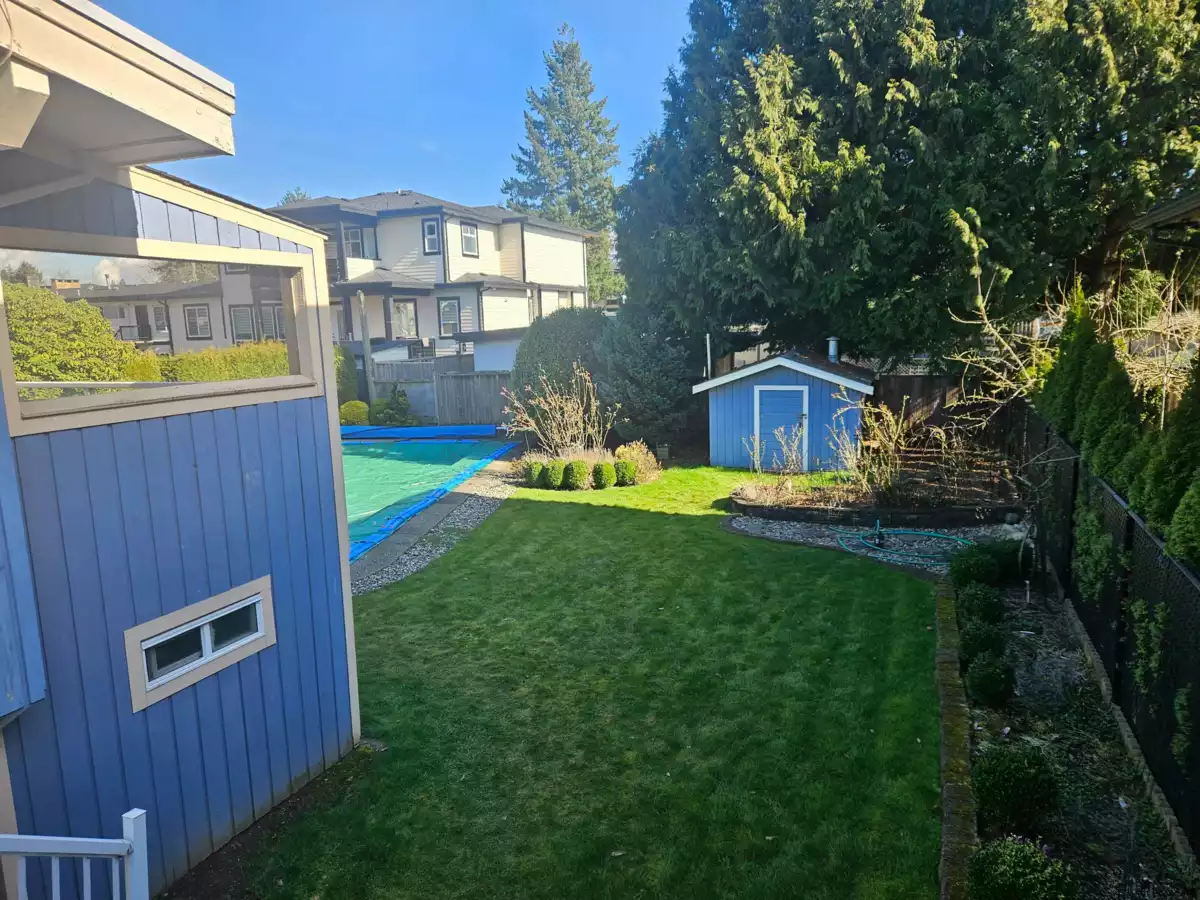 Front Yard Photo of 2126 Meadows Street, Abbotsford, BC