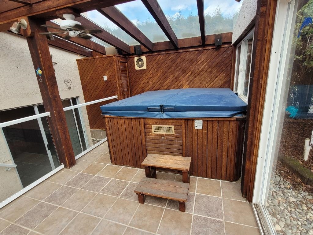 Staircase Photo of 2126 Meadows Street, Abbotsford, BC