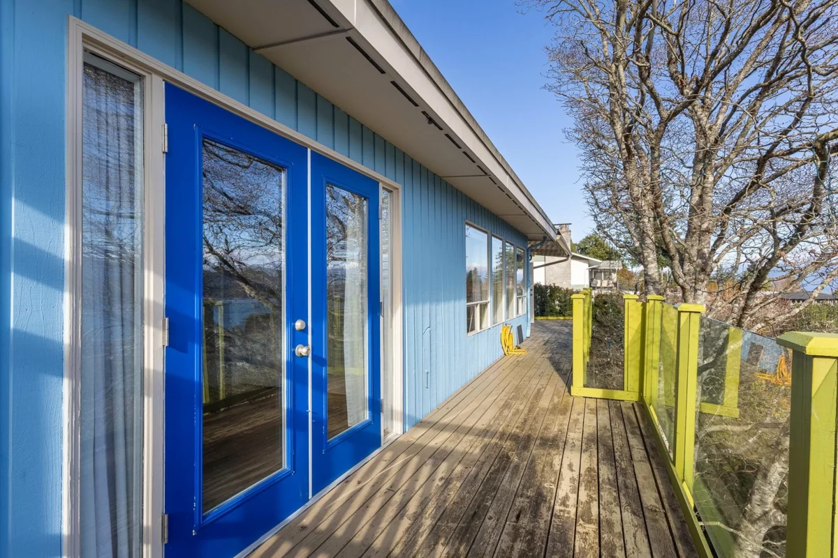 Kitchen Photo of 494 Sargent Road, Gibsons, BC