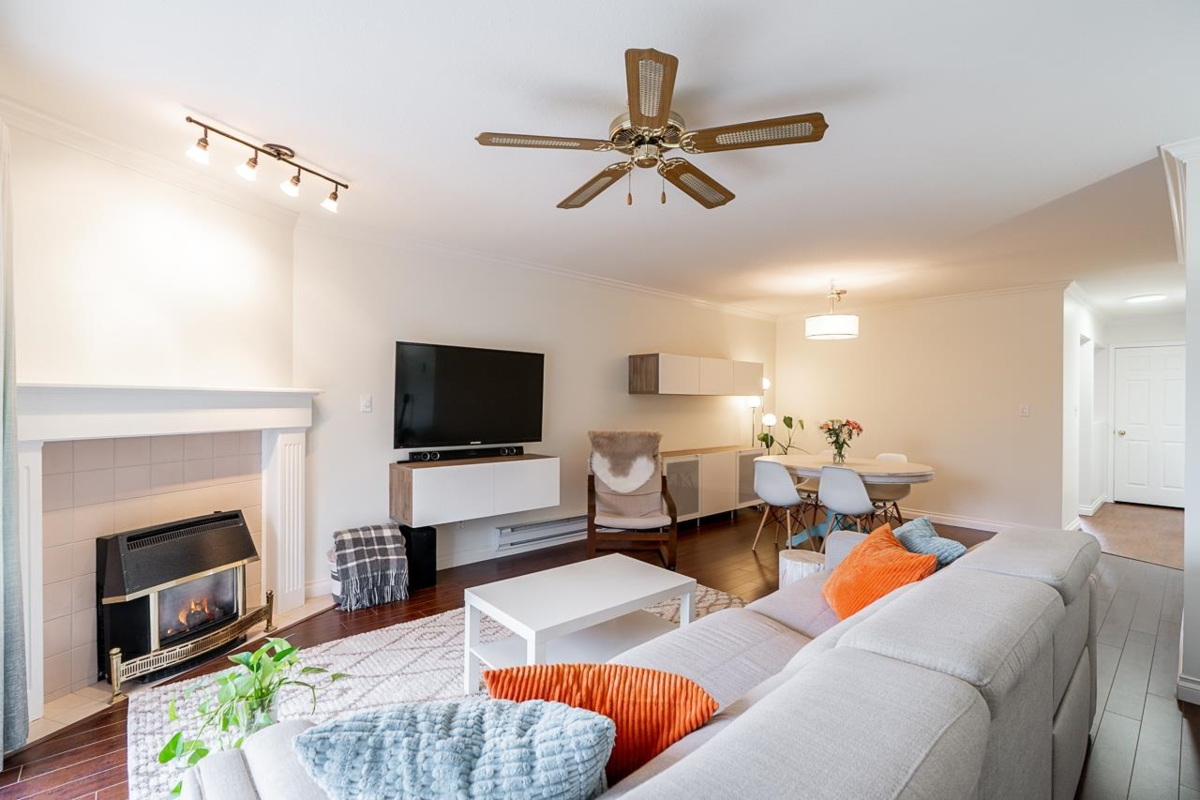 Bedroom 2 Photo of 30 3380 Gladwin Road, Abbotsford, BC