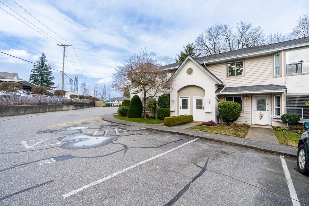 Family Room Photo of 30 3380 Gladwin Road, Abbotsford, BC