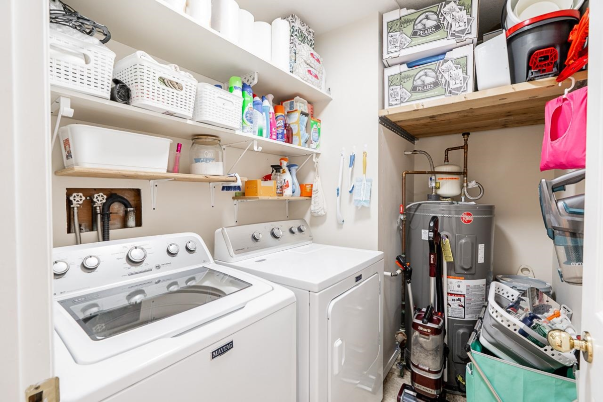 Garage Interior Photo of 30 3380 Gladwin Road, Abbotsford, BC