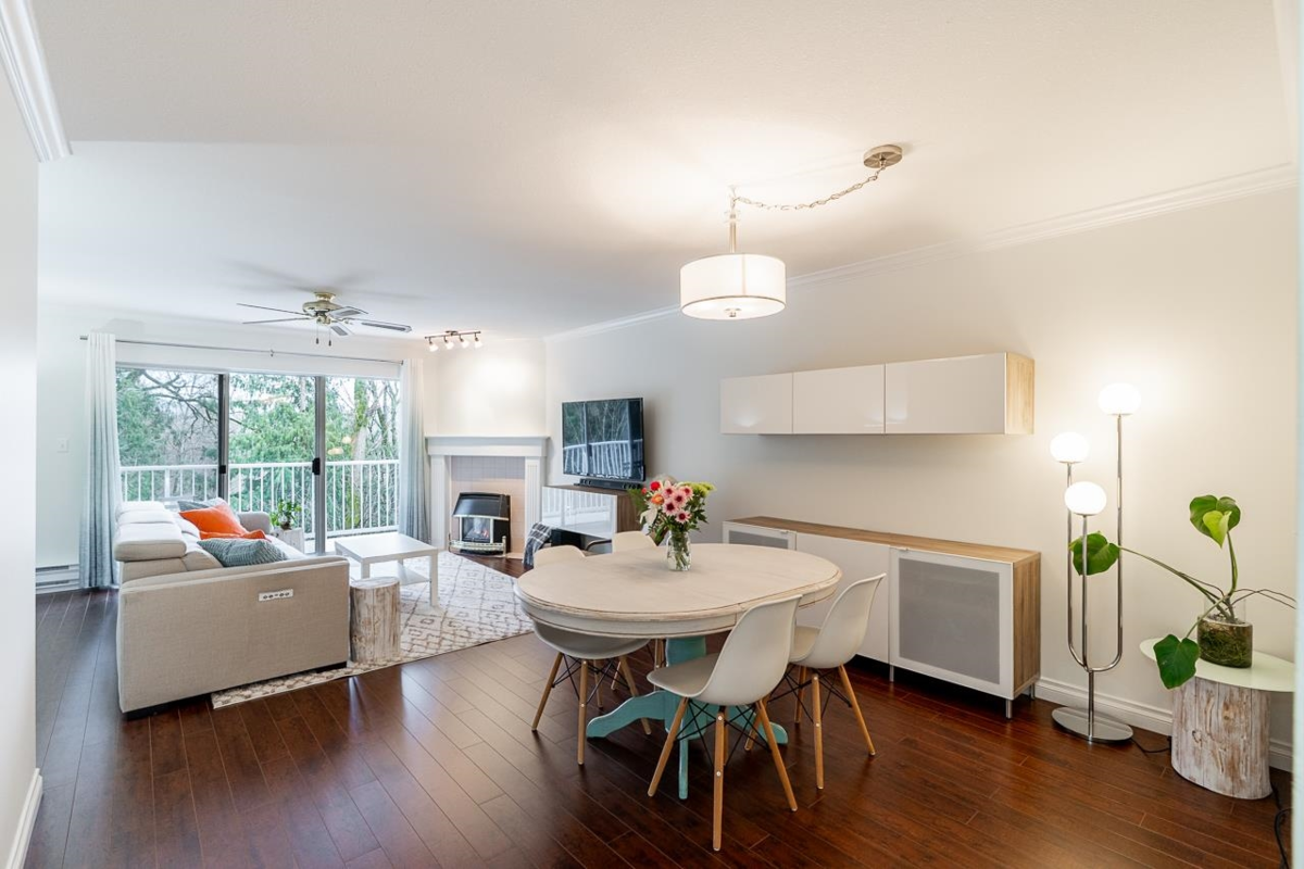 Kitchen Photo of 30 3380 Gladwin Road, Abbotsford, BC