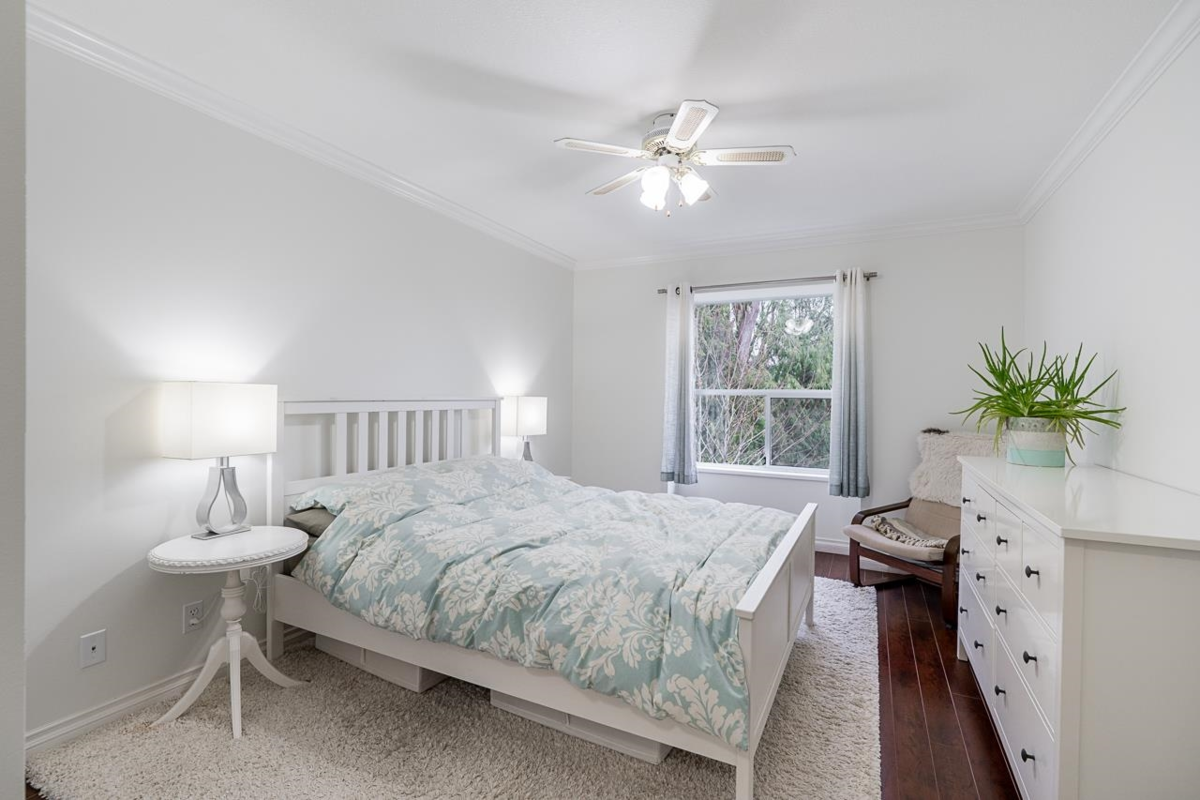Laundry Room Photo of 30 3380 Gladwin Road, Abbotsford, BC