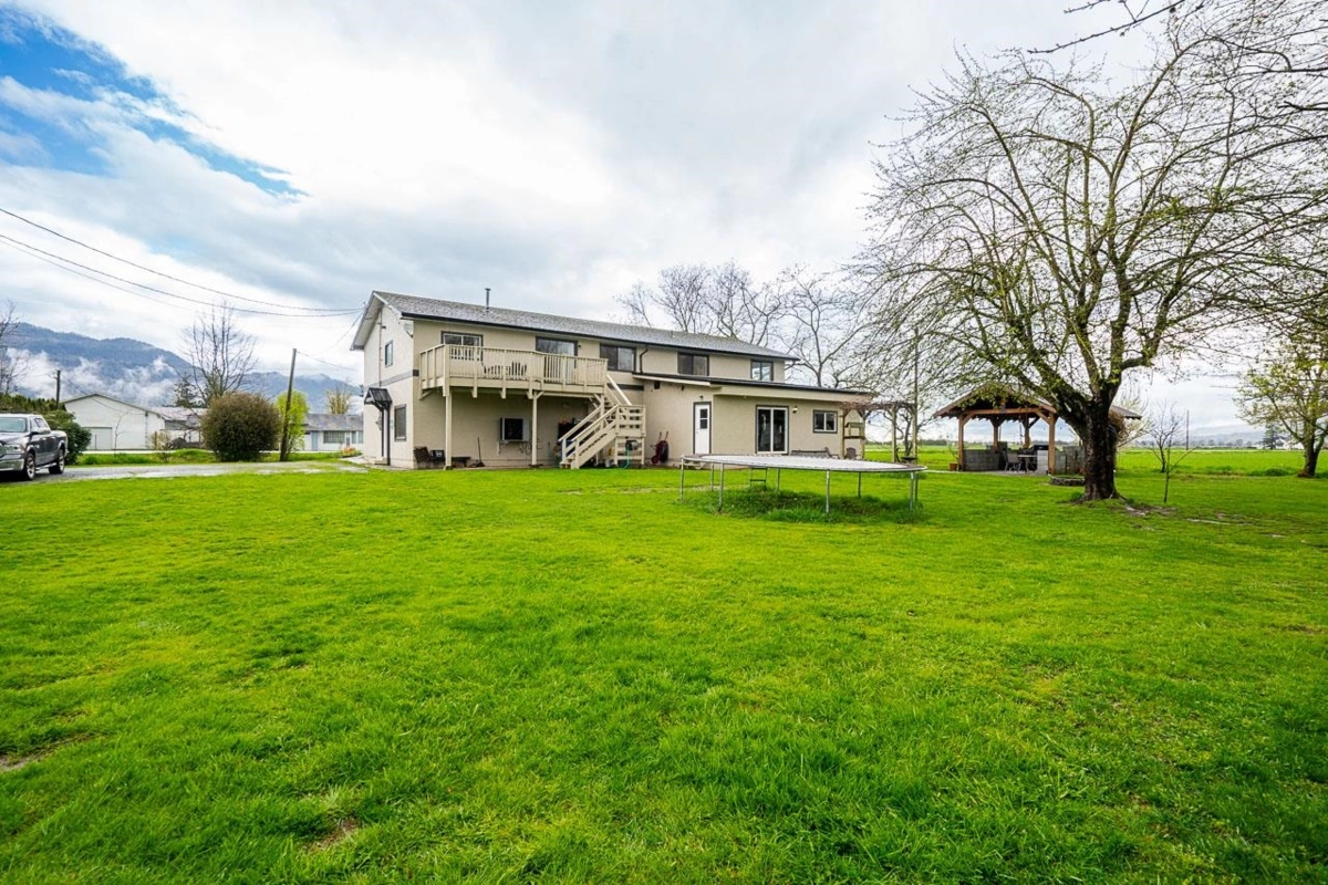 Street View Photo of 40575 No. 4 Road, Abbotsford, BC