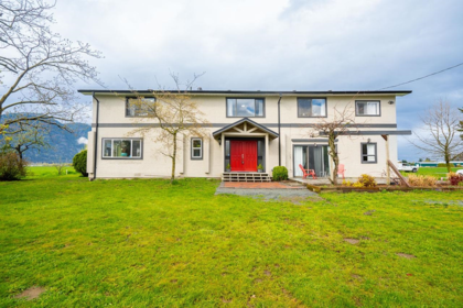 40575 No. 4 Road, Abbotsford, BC, Sumas Prairie — 6 bed single family residence for sale