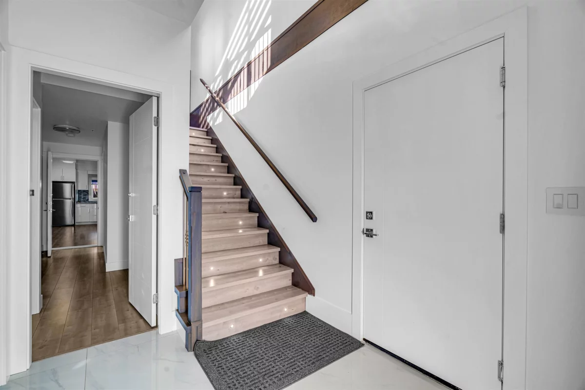 Laundry Room Photo of 32689 Carter Avenue, Mission, BC