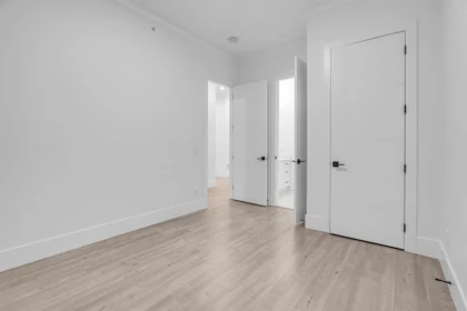 Powder Room Photo of 32689 Carter Avenue, Mission, BC
