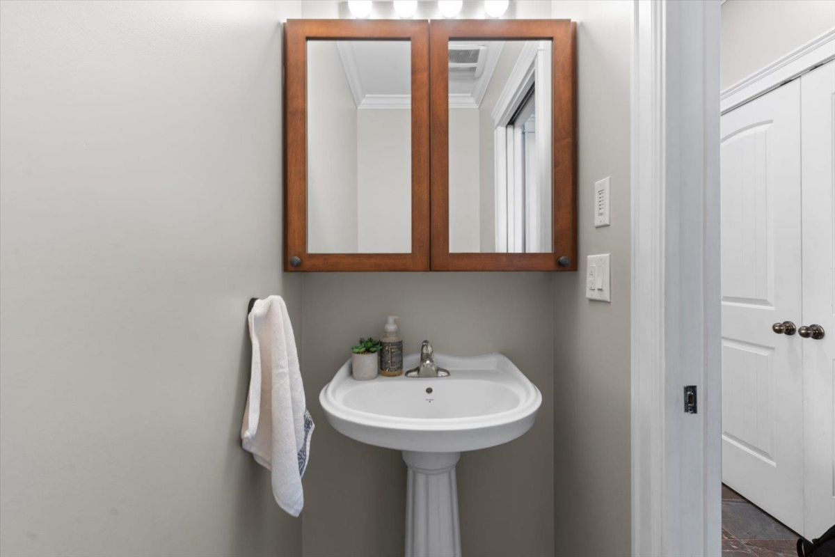 Bedroom 2 Photo of 5398 Chinook Street, Chilliwack, BC