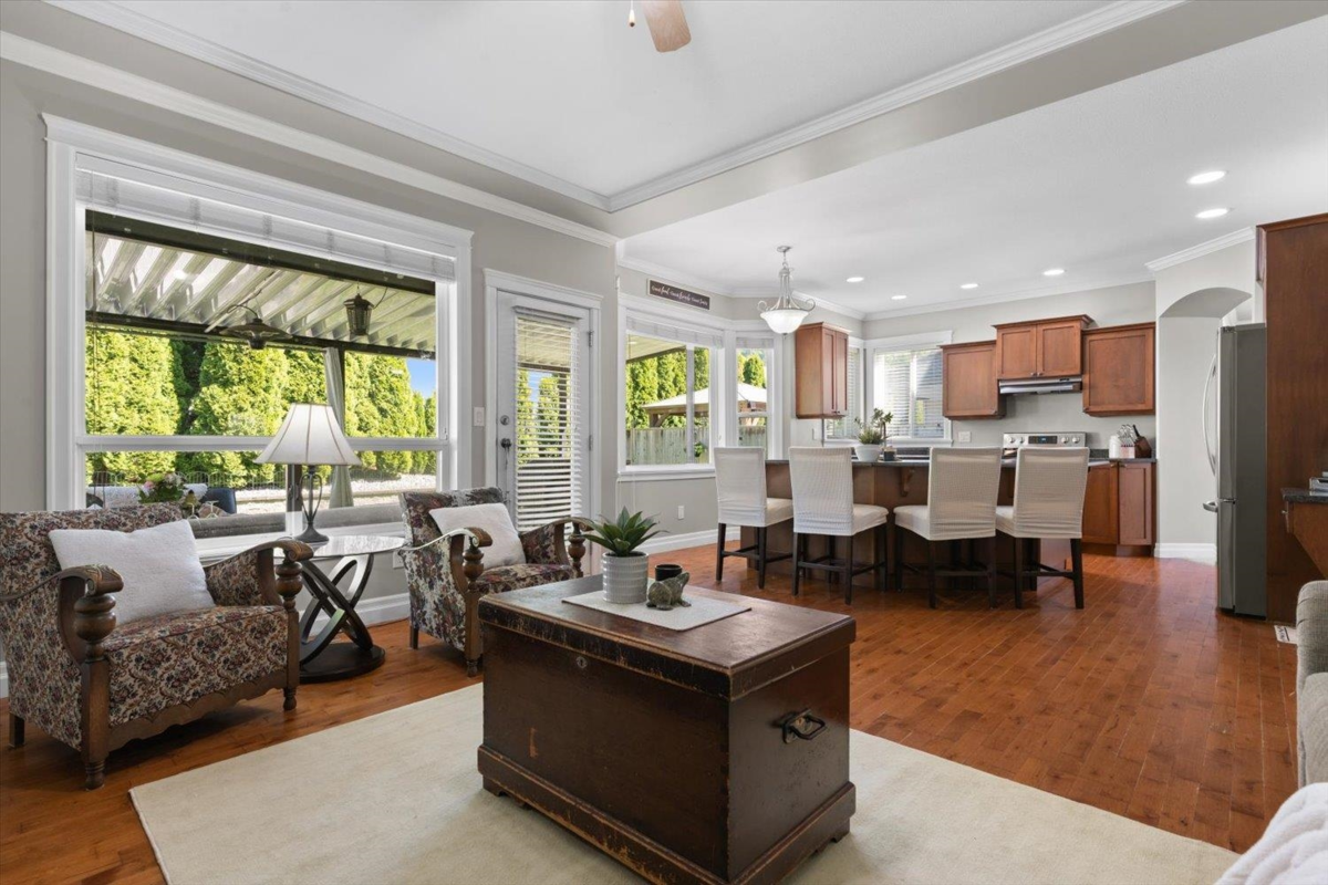 Living Room Photo of 5398 Chinook Street, Chilliwack, BC