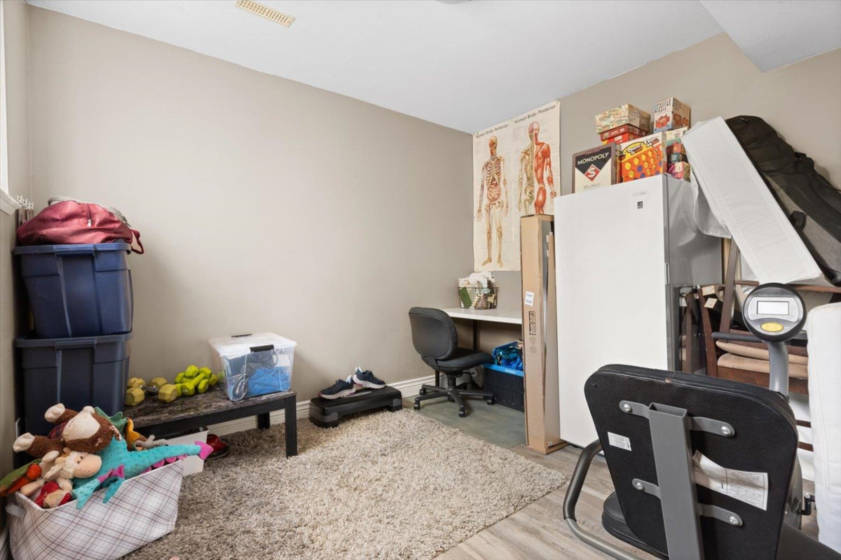 Outdoor Patio Photo of 5398 Chinook Street, Chilliwack, BC