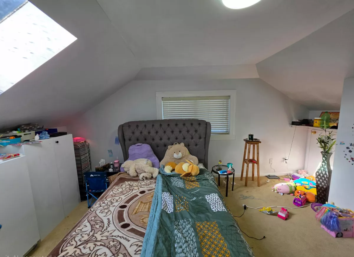 Guest Bathroom Photo of 6524 133a Street, Surrey, BC