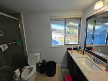 Powder Room Photo of 6524 133a Street, Surrey, BC