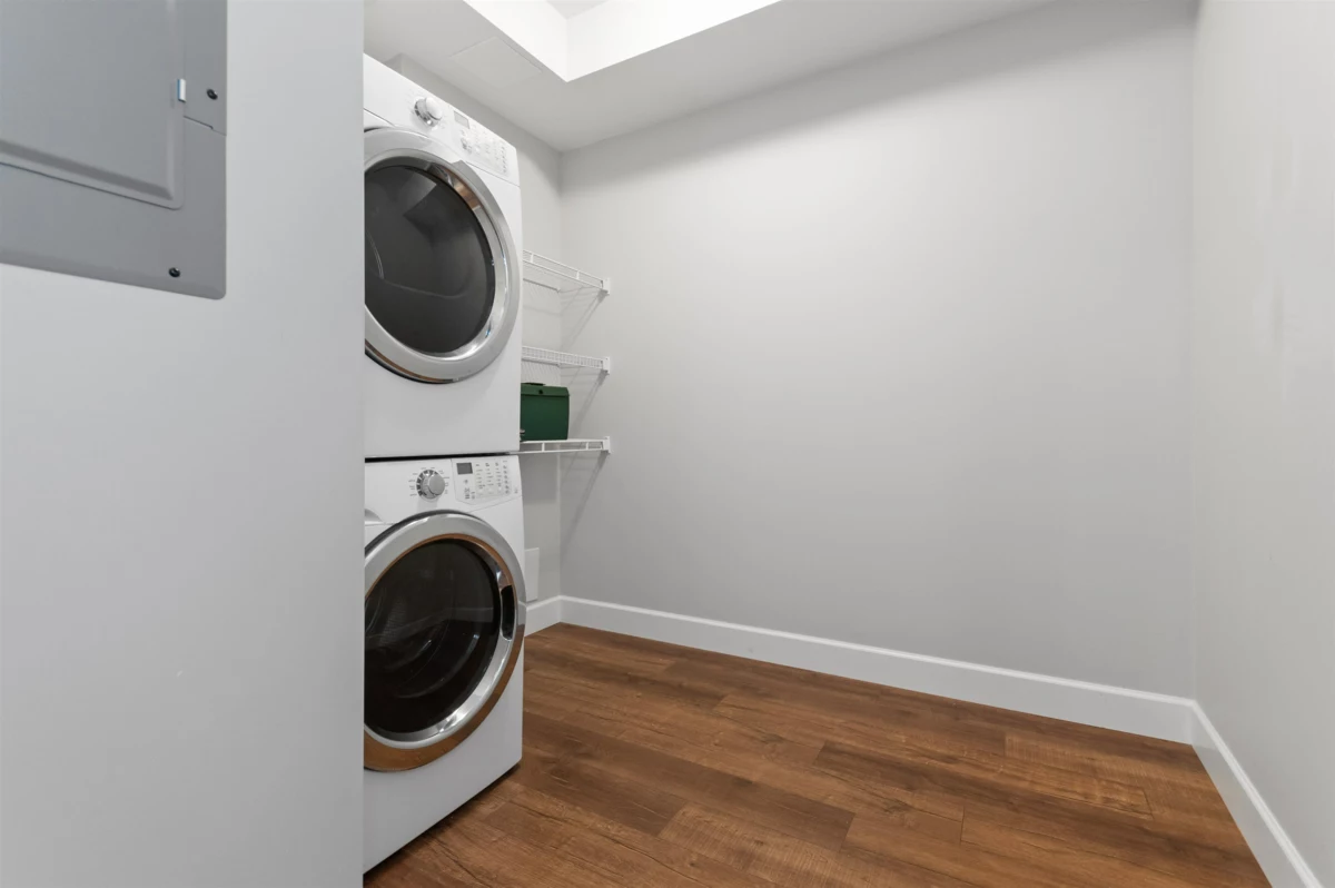 Backyard Photo of 301 45750 Keith Wilson Road, Chilliwack, BC