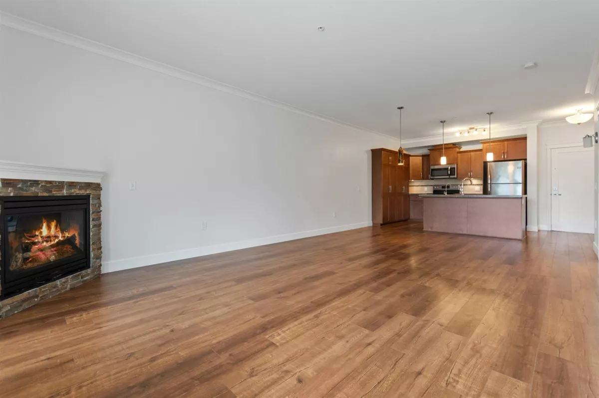 Breakfast Nook Photo of 301 45750 Keith Wilson Road, Chilliwack, BC