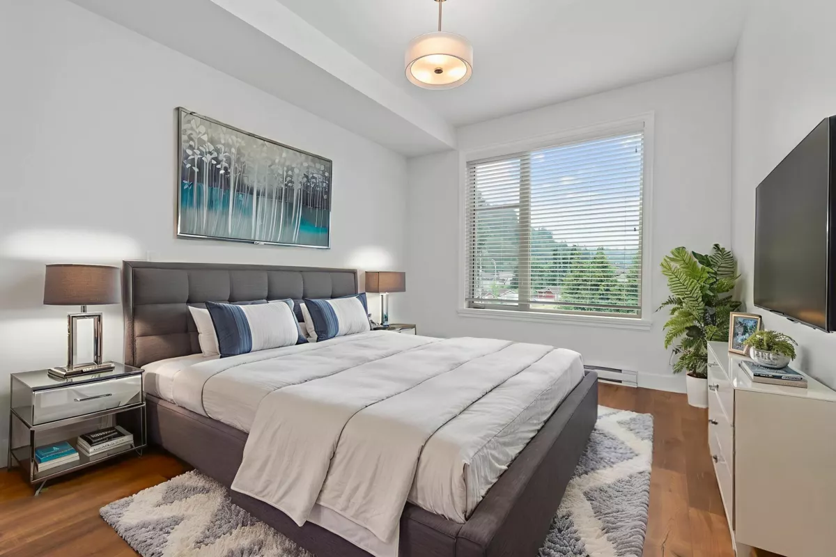 Guest Bathroom Photo of 301 45750 Keith Wilson Road, Chilliwack, BC