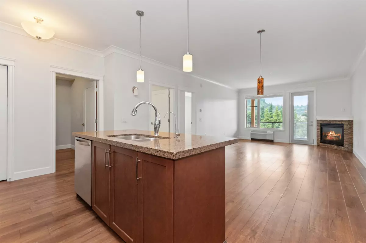 Outdoor Patio Photo of 301 45750 Keith Wilson Road, Chilliwack, BC