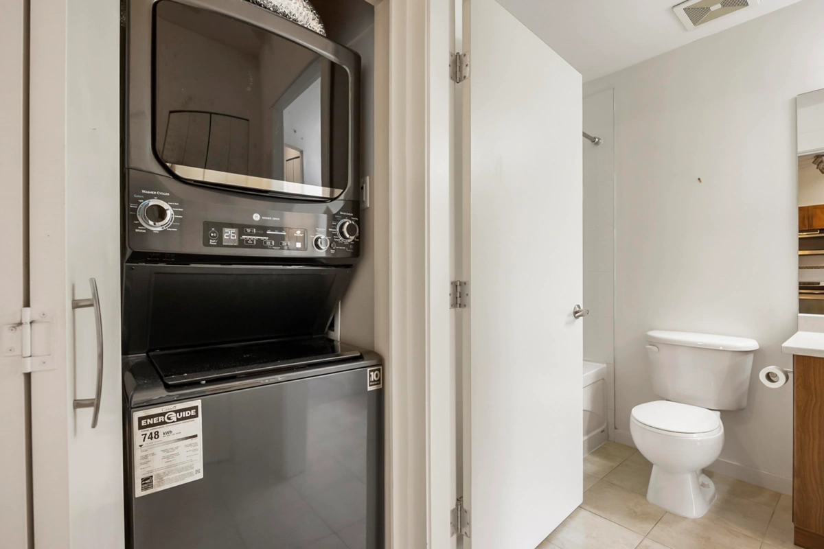 Front Yard Photo of 412 11950 Harris Road, Pitt Meadows, BC