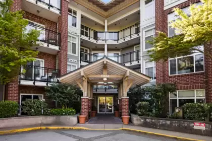 412 11950 Harris Road, Pitt Meadows, BC, Pitt Meadows — Apartment/Condo for sale