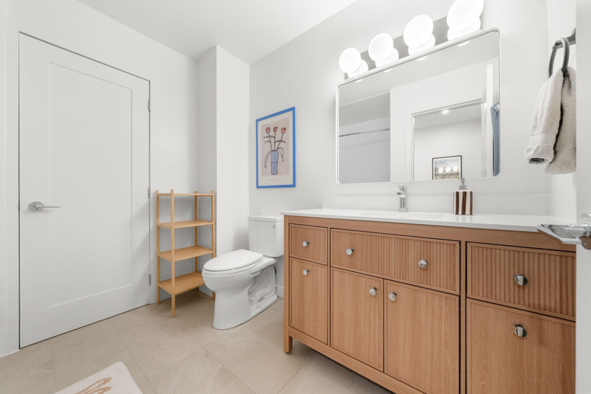 Entry Foyer Photo of 34 1910 Cedar Village Crescent, North Vancouver, BC