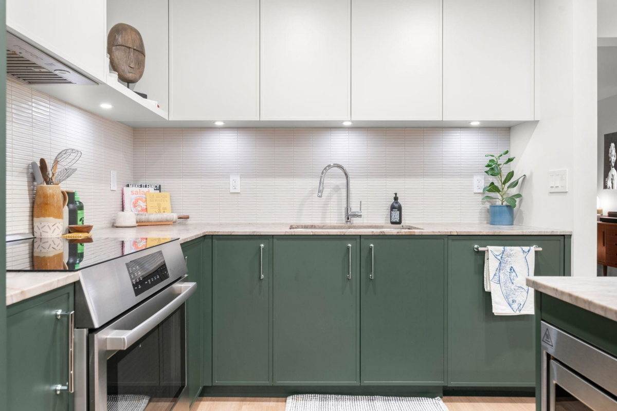 Exterior Rear Photo of 34 1910 Cedar Village Crescent, North Vancouver, BC