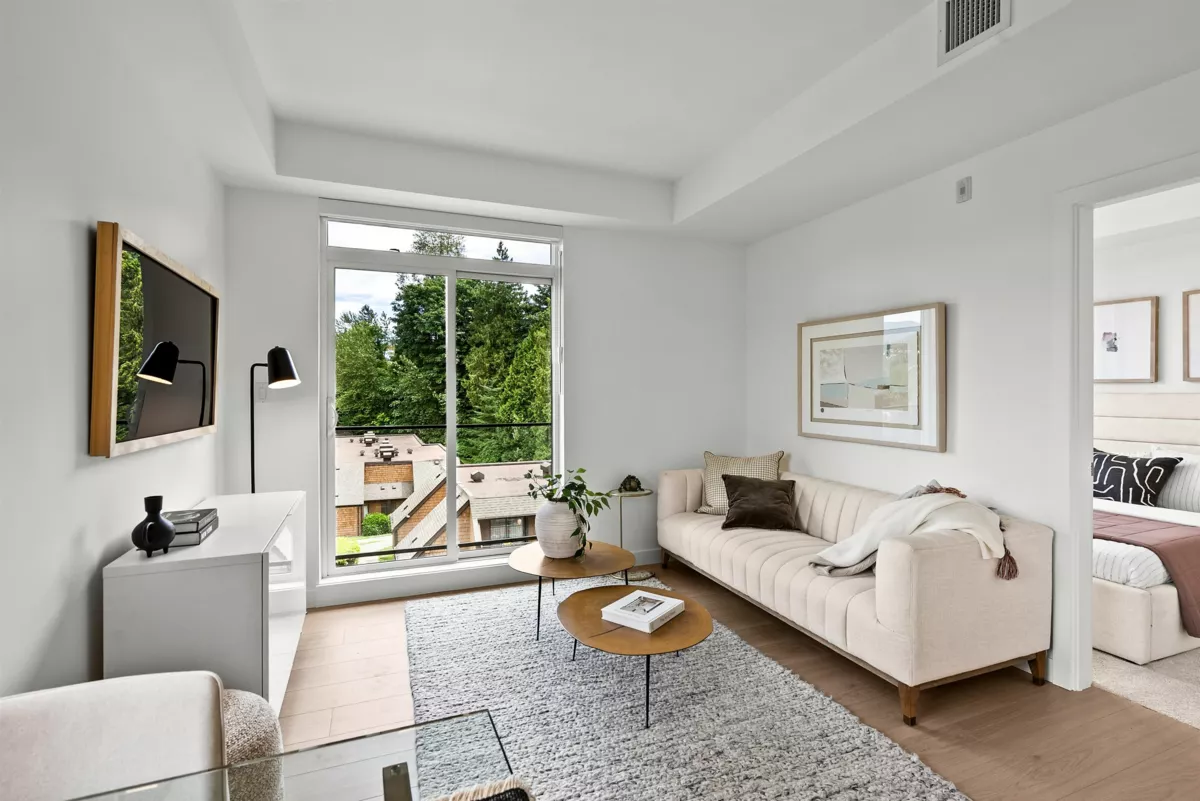 Walk-In Closet Photo of 416 150 James Road, Port Moody, BC