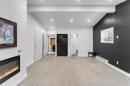 Primary Bathroom Photo of 9939 119a Street, Surrey, BC