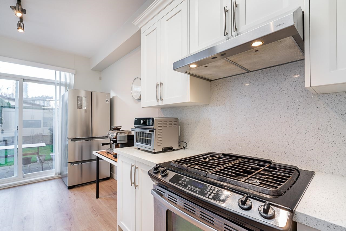 Primary Bathroom Photo of 31 1125 Kensal Place, Coquitlam, BC