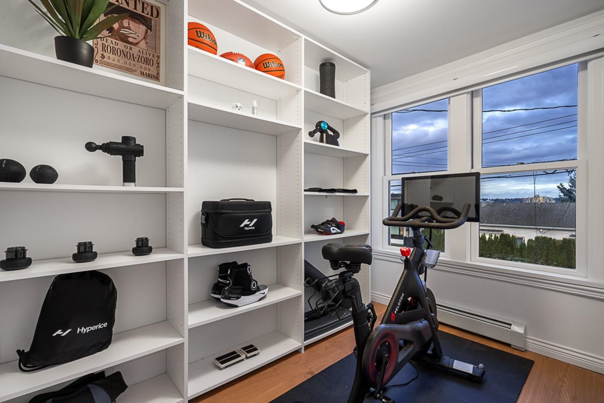 Outdoor Deck Photo of 1407 Sixth Avenue, New Westminster, BC