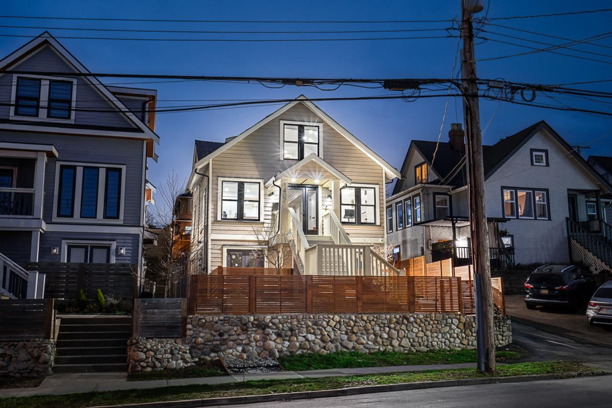 Street View Photo of 1407 Sixth Avenue, New Westminster, BC