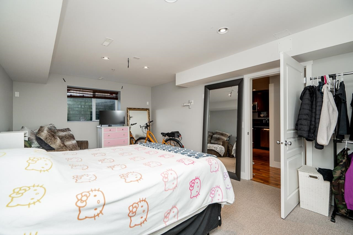 Backyard Photo of 23641 112a Avenue, Maple Ridge, BC