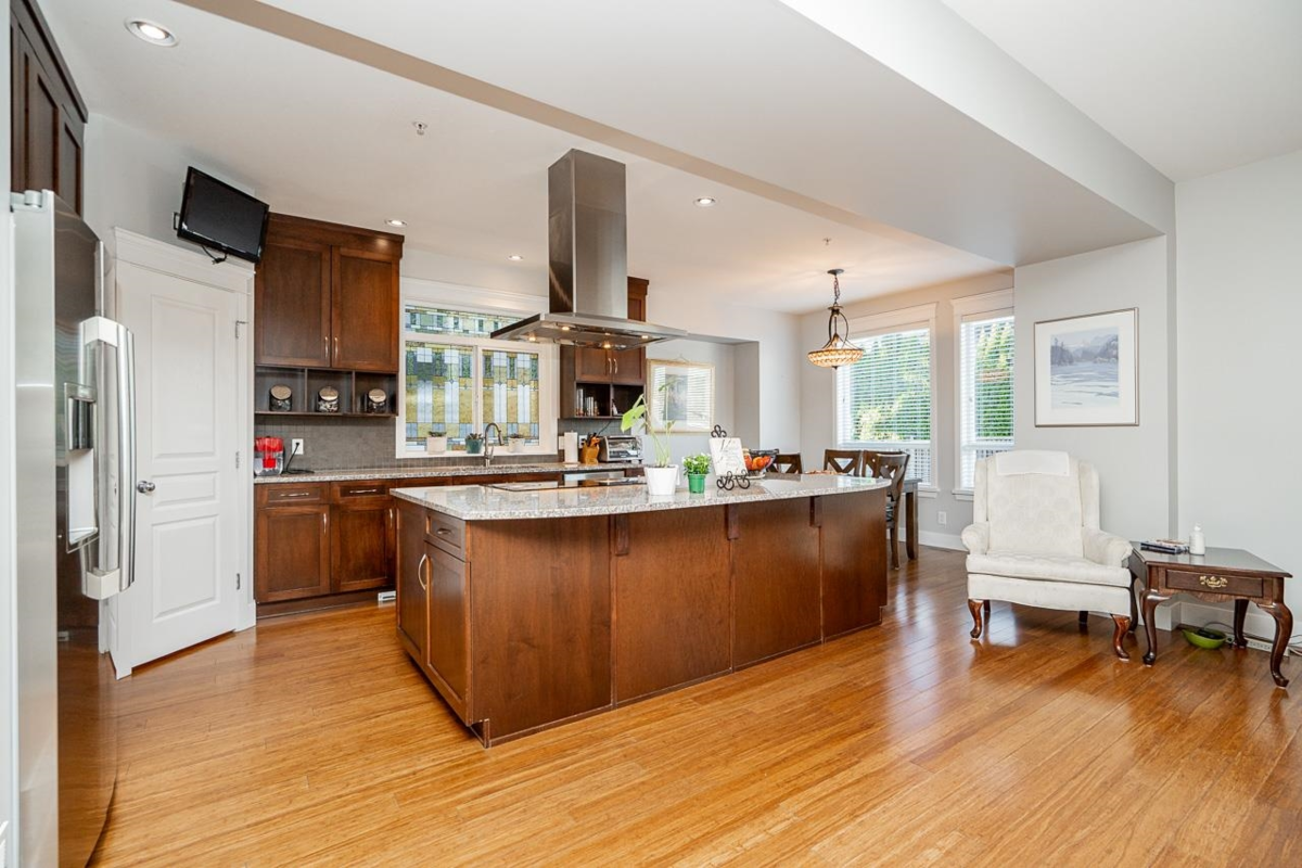 Family Room Photo of 23641 112a Avenue, Maple Ridge, BC