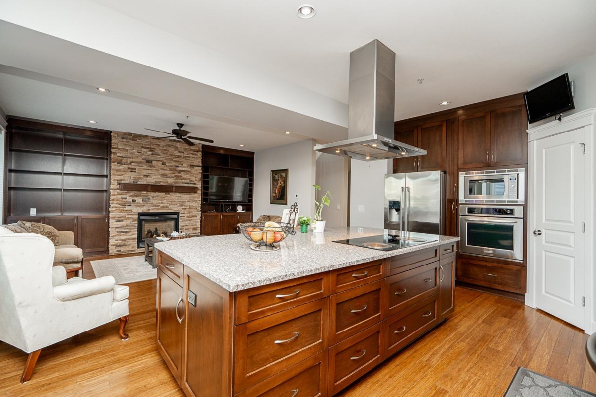 Primary Bathroom Photo of 23641 112a Avenue, Maple Ridge, BC