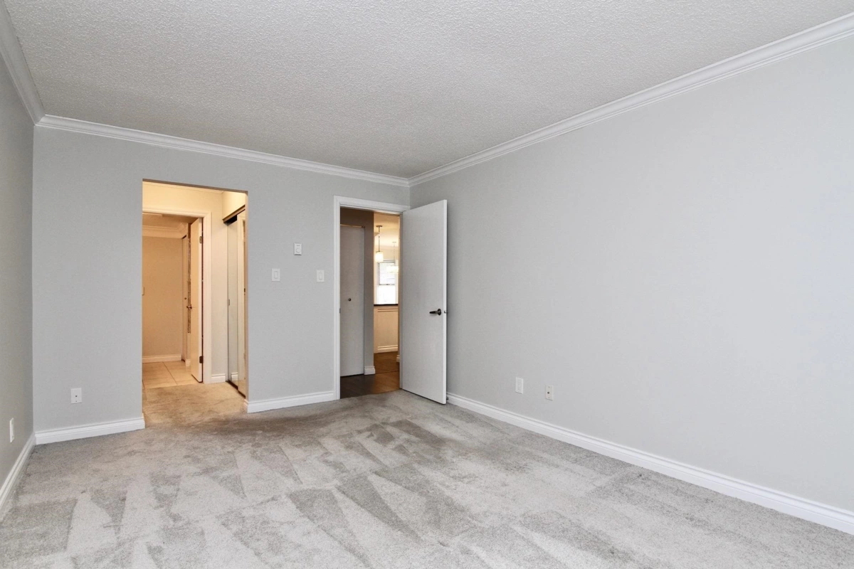 Bedroom 2 Photo of 52 6537 138 Street, Surrey, BC